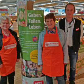 Rewe Spenden-Tüten-Aktion für die Tafel Zorneding